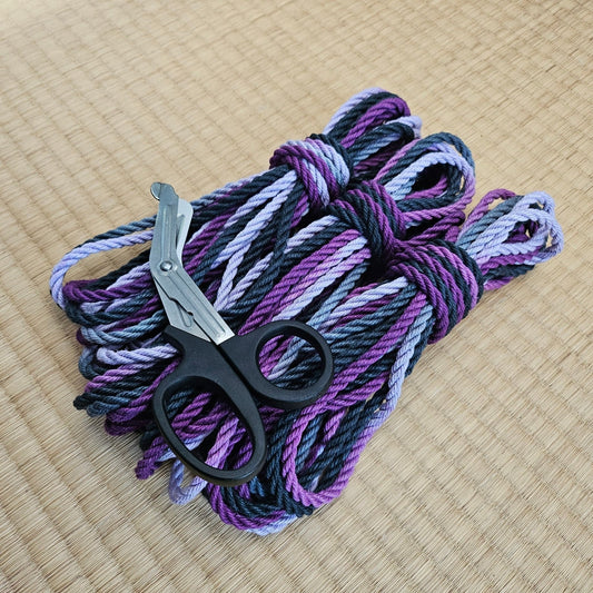 Shibari Rope. Hemp 'Kyrins' 8 meter (26ft) 6mm Diameter. Vegan - friendly handmade bondage rope. - RebornRopes