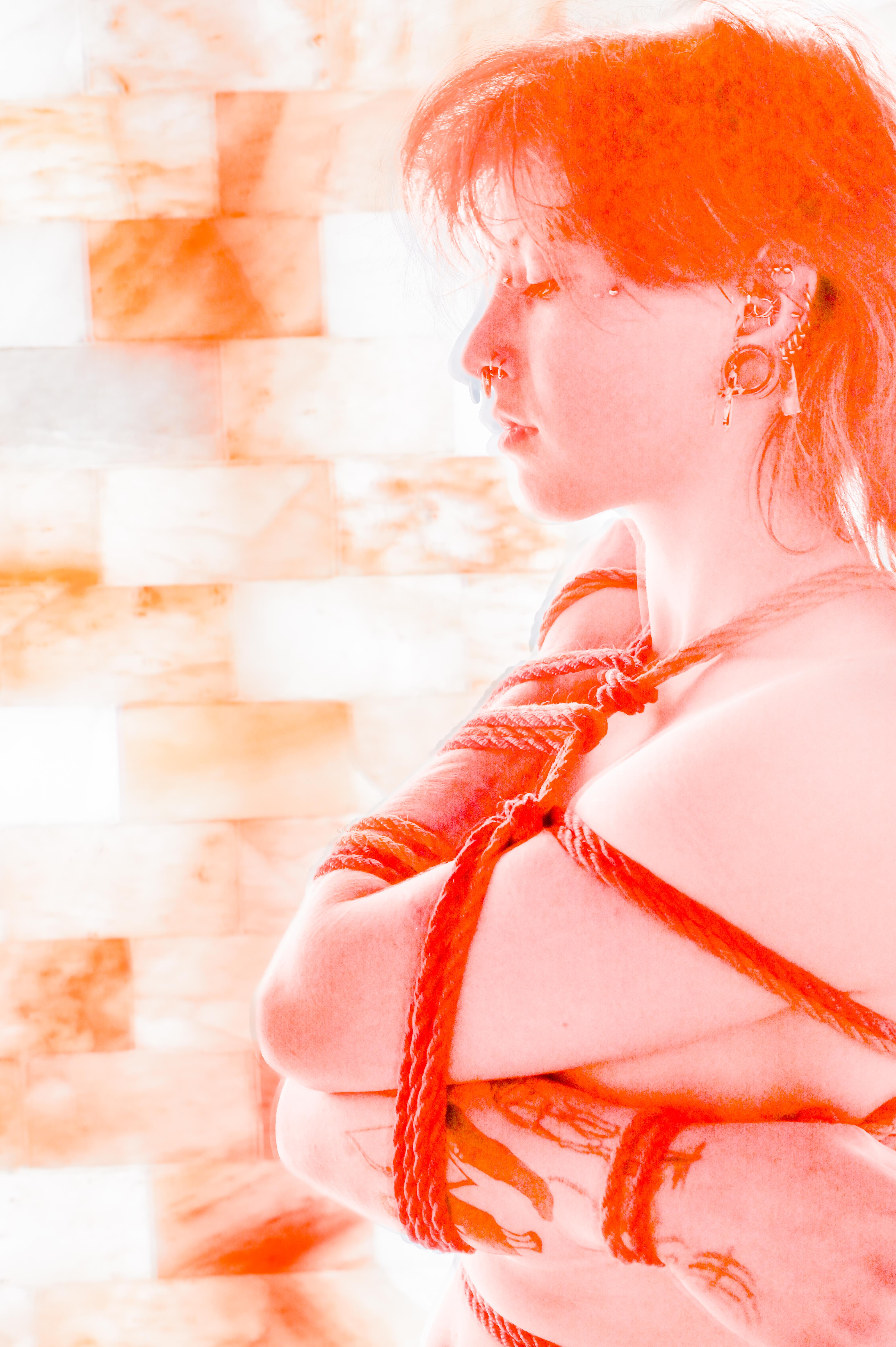 tattooed altgirl in bondage 