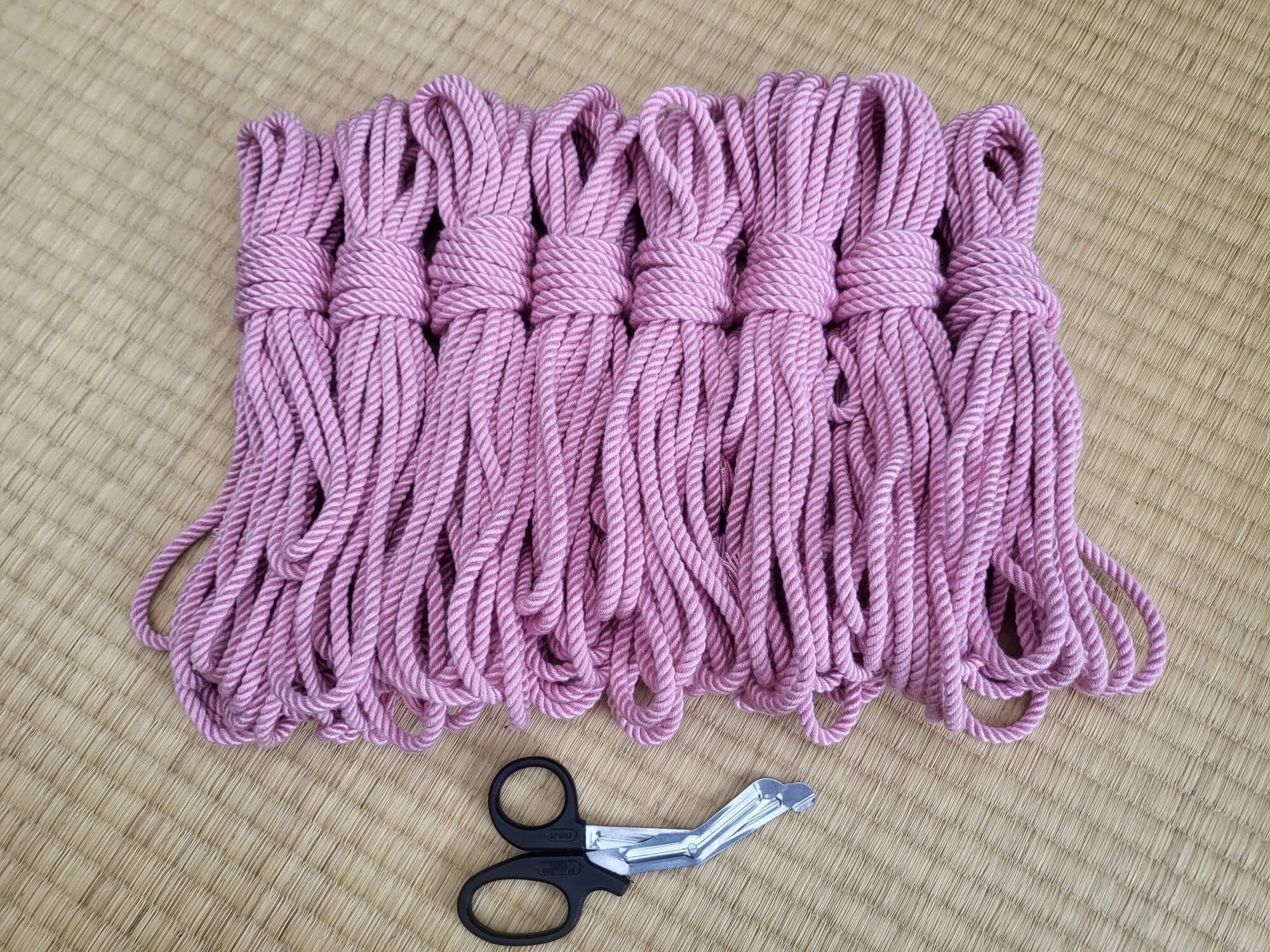 ‘Ballet Pink’ Shibari Bondage rope in Bamboo – RebornRopes