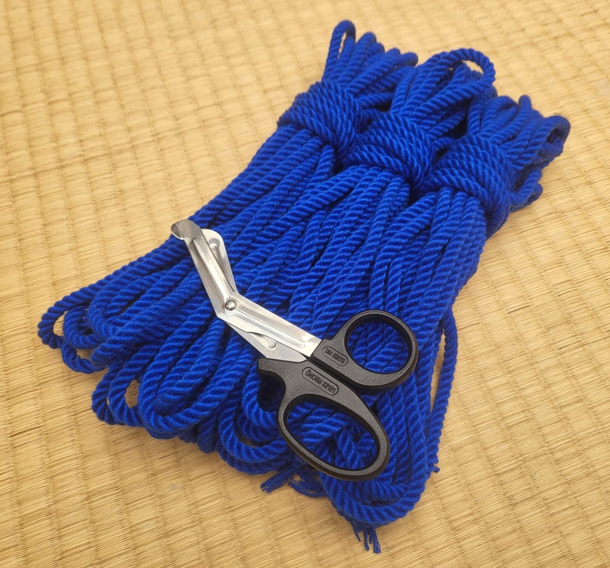 Bangaed Rope Electric Blue Bamboo Cotton Bondage Rope – RebornRopes