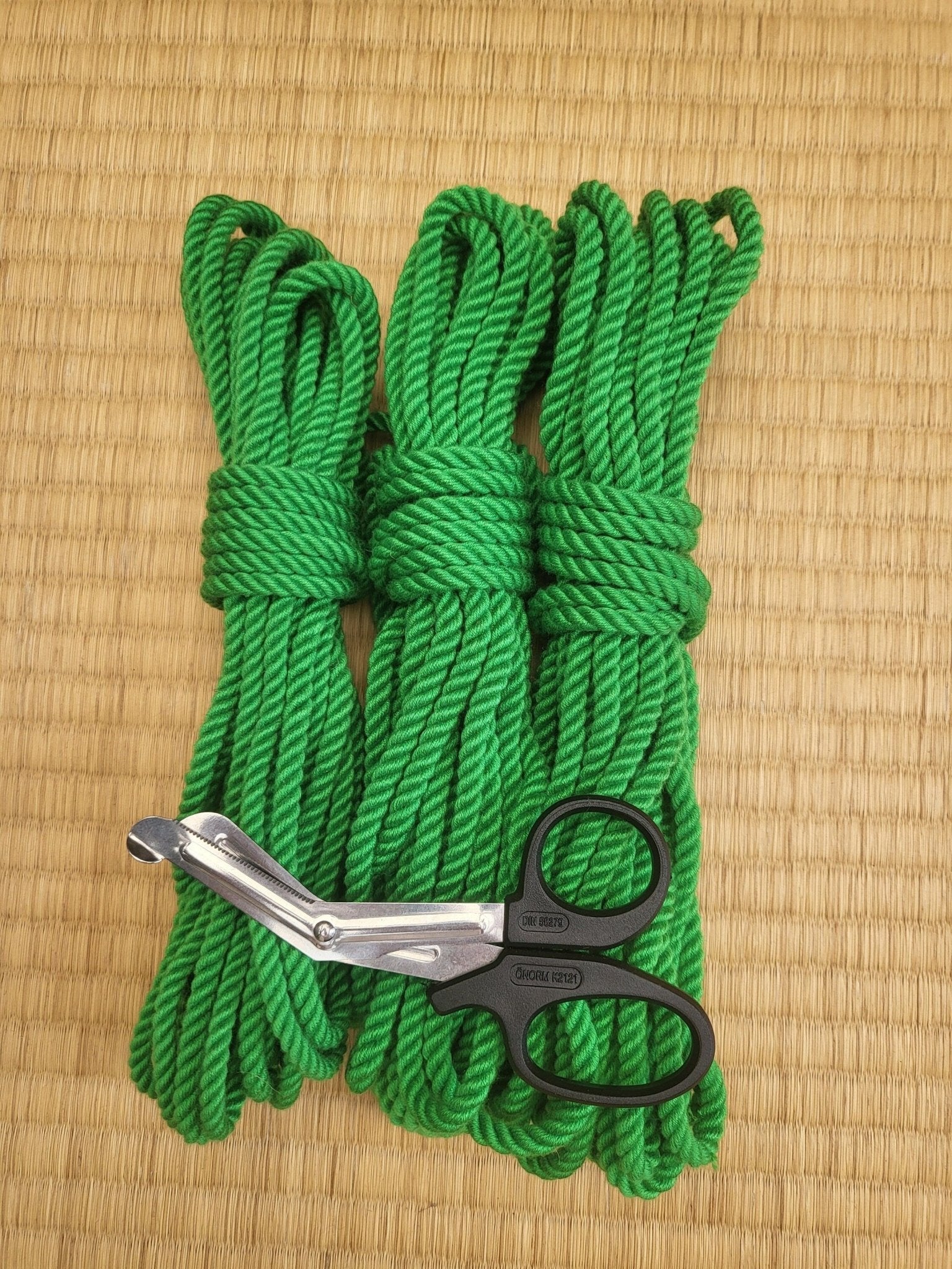 Making Rope From Bamboo Emerald green Bondage Rope Bamboo – RebornRopes