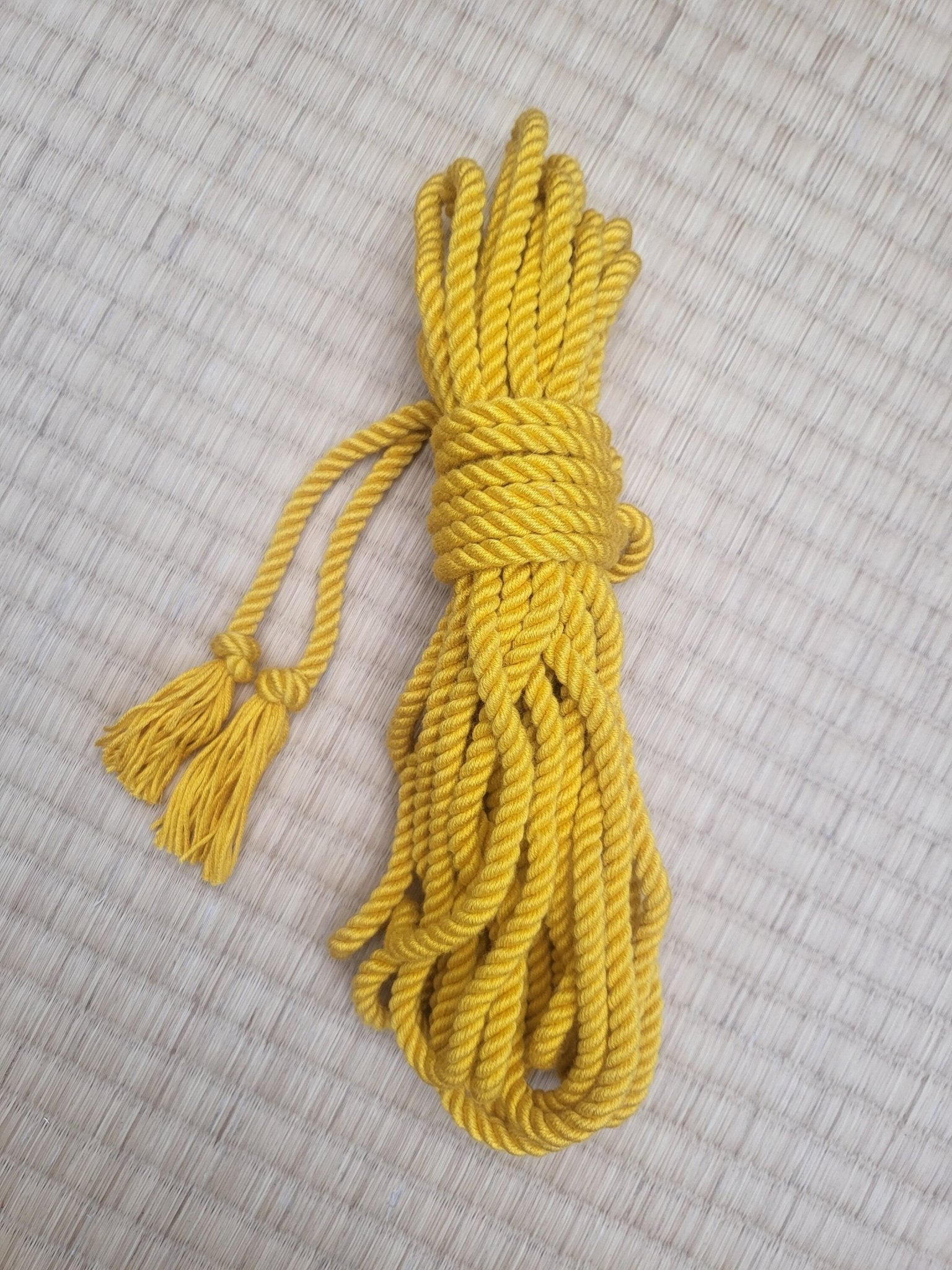 Goldilocks Gold Bamboo Bondage Rope – RebornRopes