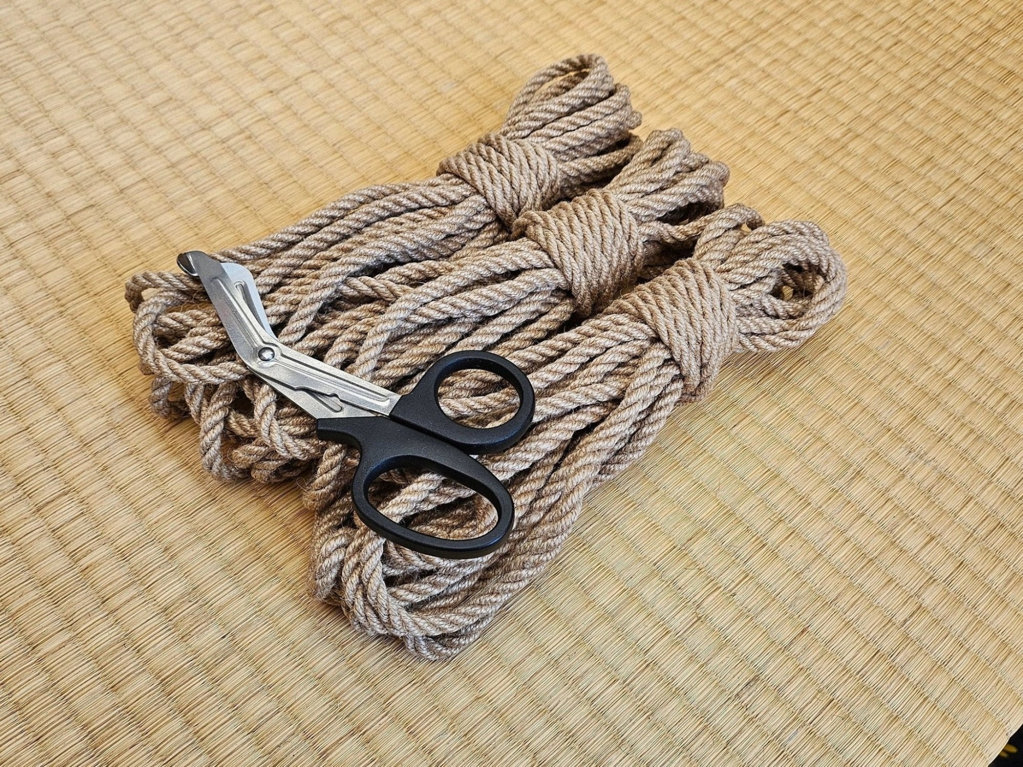Traditional Shibari Beginners Rope - Ready to Use (2ply) – RebornRopes