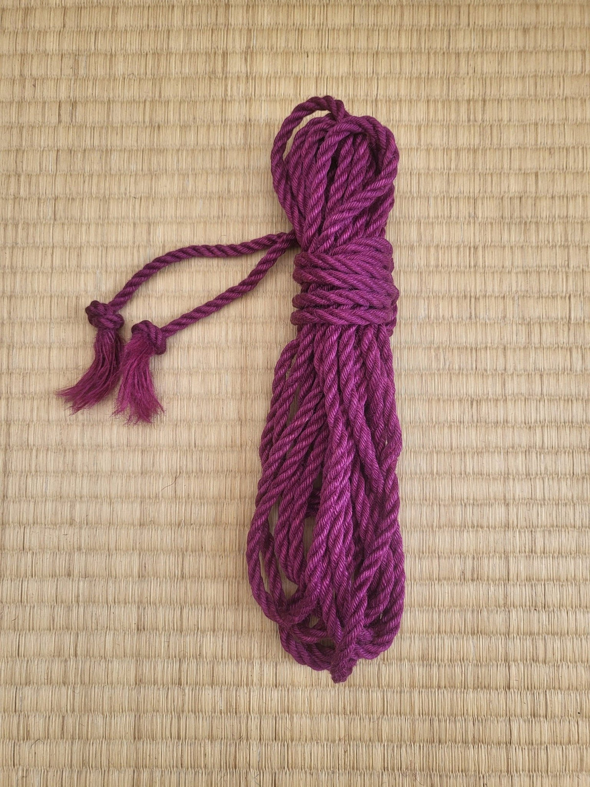 Raspberry Hemp Rope Raspberry Pink Jute Shibari Bondage Rope. – RebornRopes