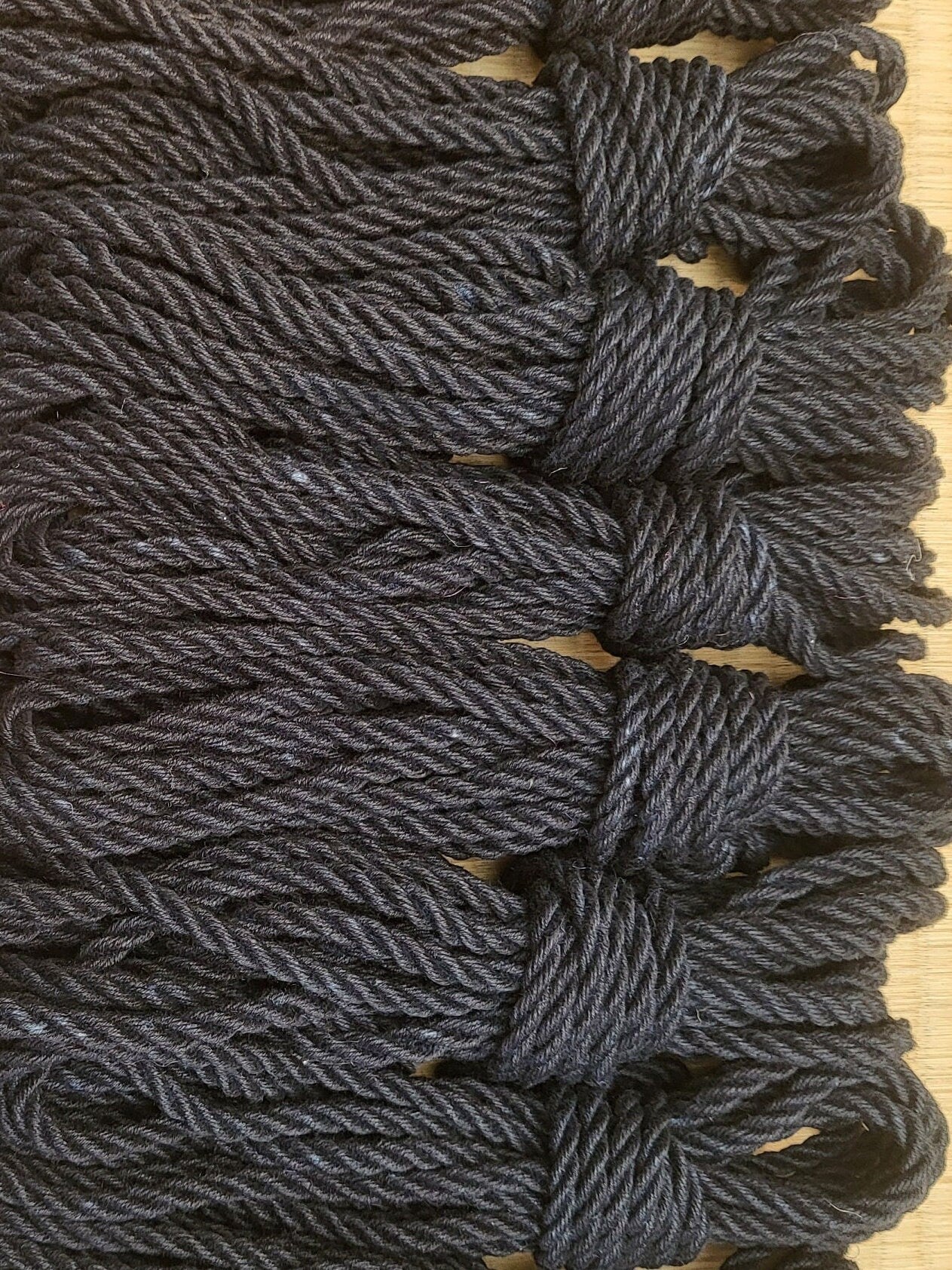 'Raven Black' Hemp bondage rope - RebornRopes