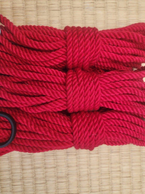 ‘Red or dead’ bamboo shibari rope - RebornRopes