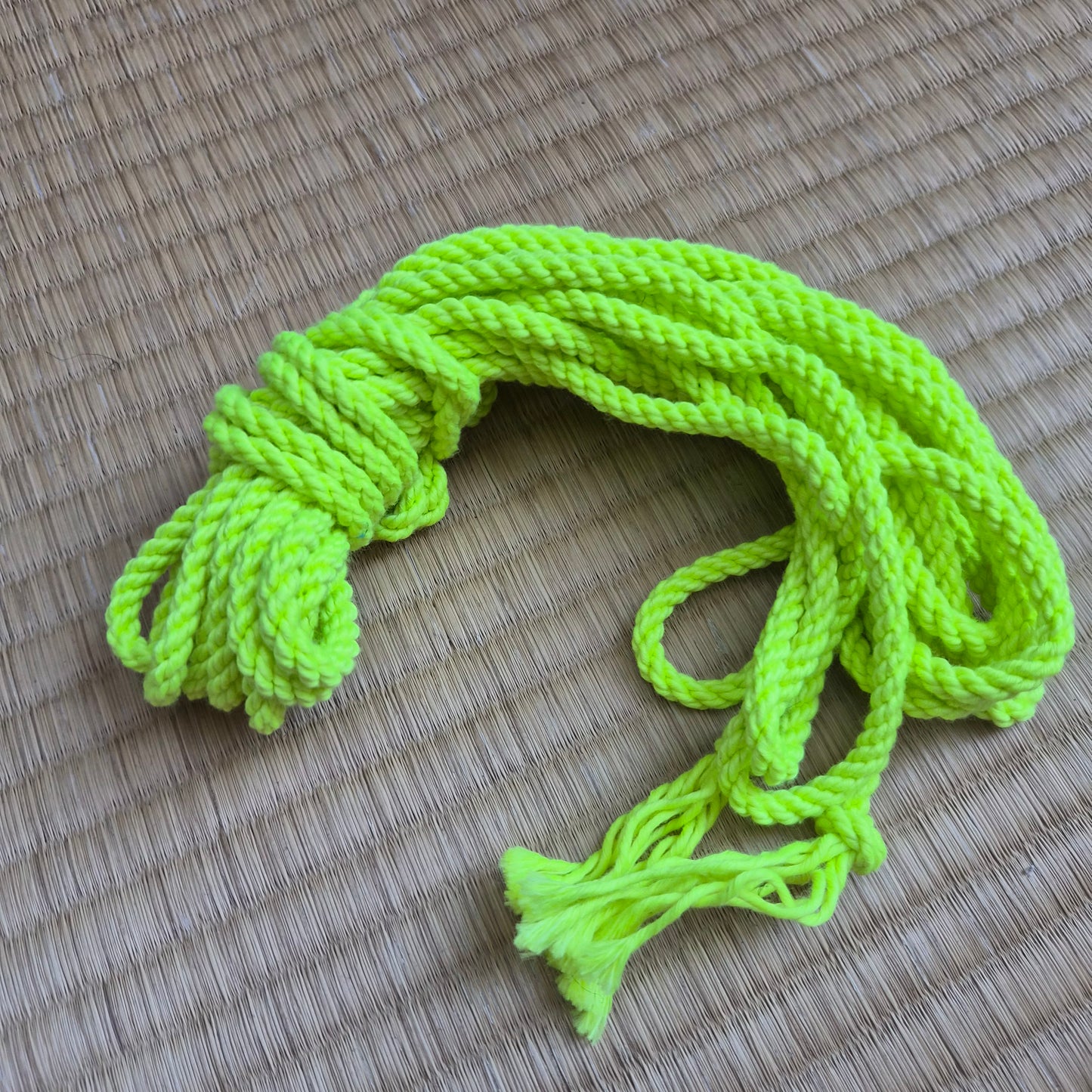 Special edition - Bright yellow - Shibari UV Glow Rope