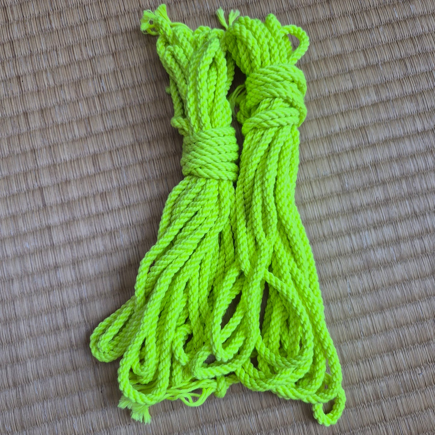 Special edition - Bright yellow - Shibari UV Glow Rope