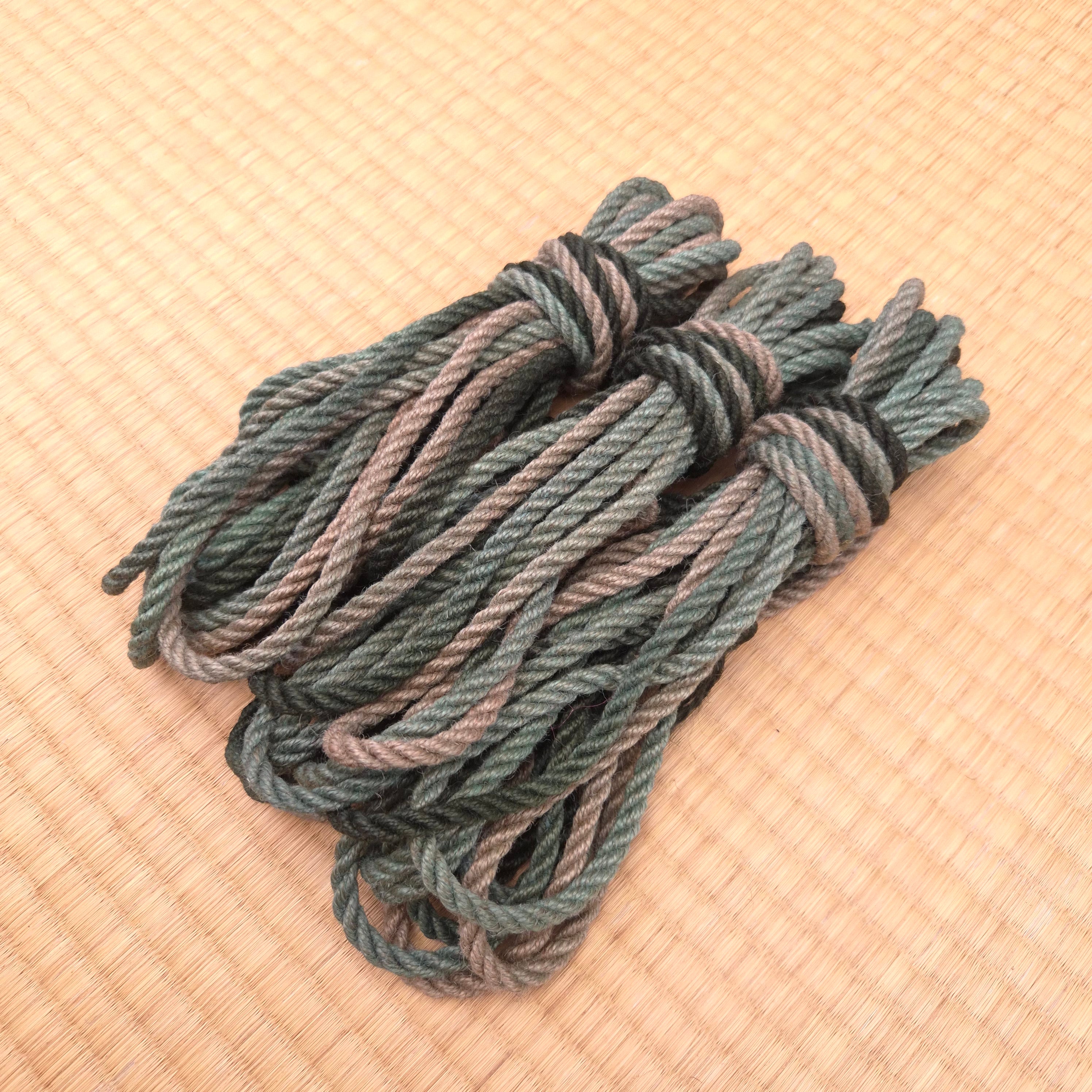 Green ombre Hand-Dyed Soft Jute Rope, 8m/26ft, 5.5mm – RebornRopes